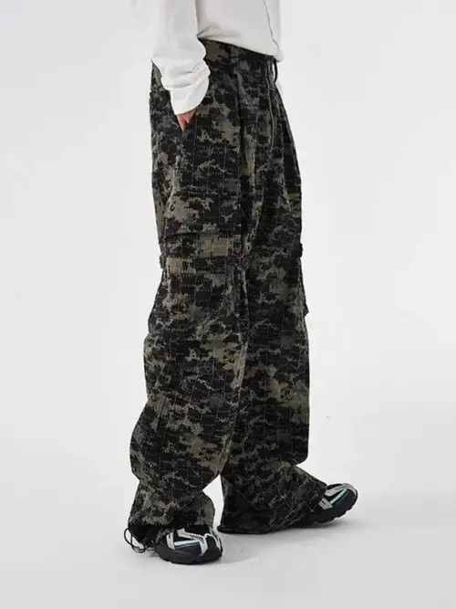 VIBE Specially cut washed ripped camouflage overalls Size US 32 / EU 48 - 4 Thumbnail