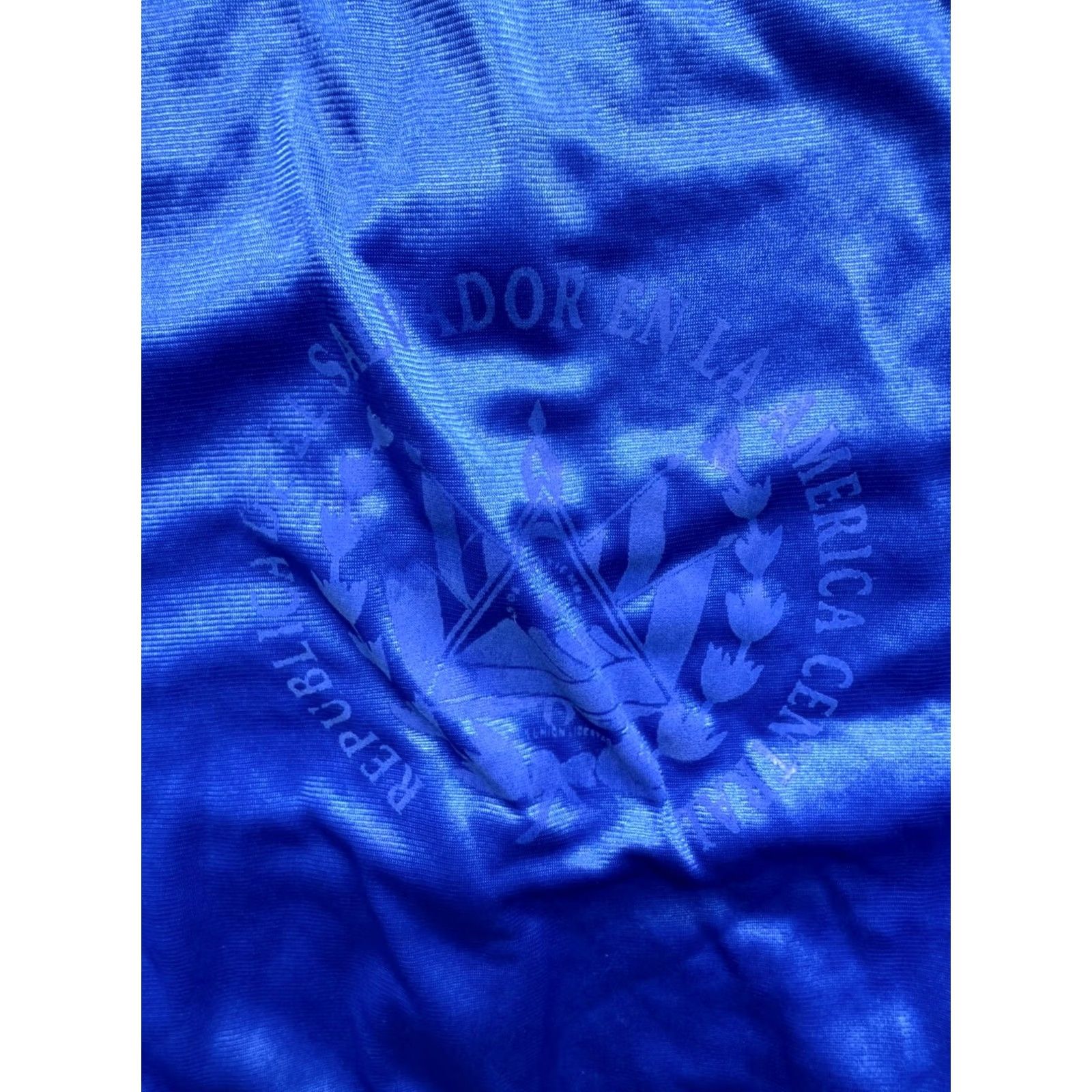 Vintage VINTAGE Men’s El Salvador Sport Jacket Windbreaker Large Blue Mens Size US L / EU 52-54 / 3 - 5 Thumbnail