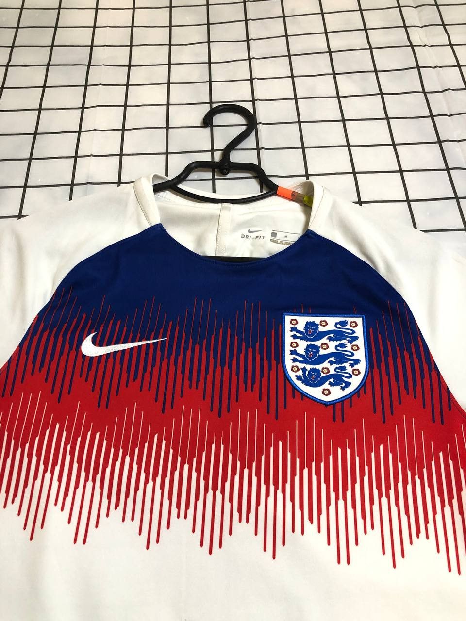 Nike England 2018 Training Football Shirt Nike Soccer Jersey Size US M / EU 48-50 / 2 - 6 Thumbnail