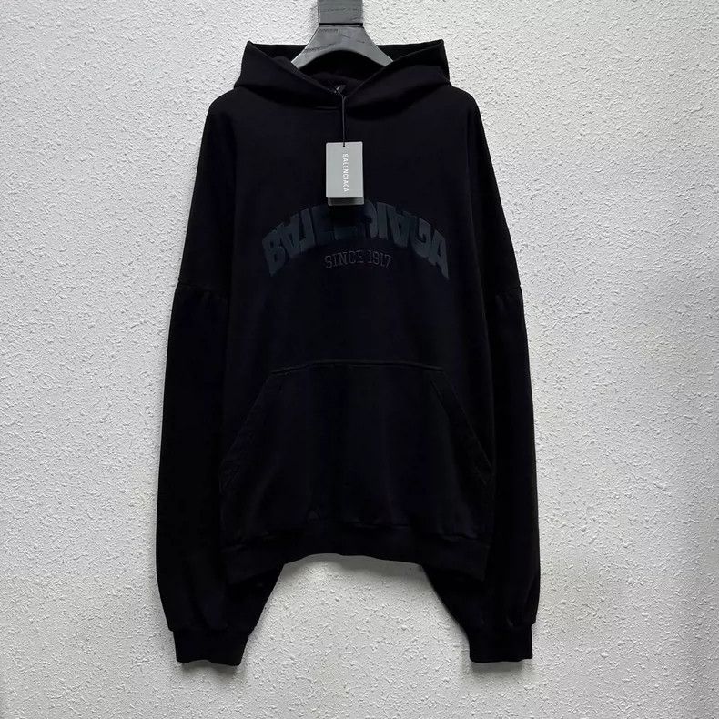Balenciaga Balenciaga Black Brown Inverted Logo Embroidered Hoodie Size US S / EU 44-46 / 1 - 1 Thumbnail