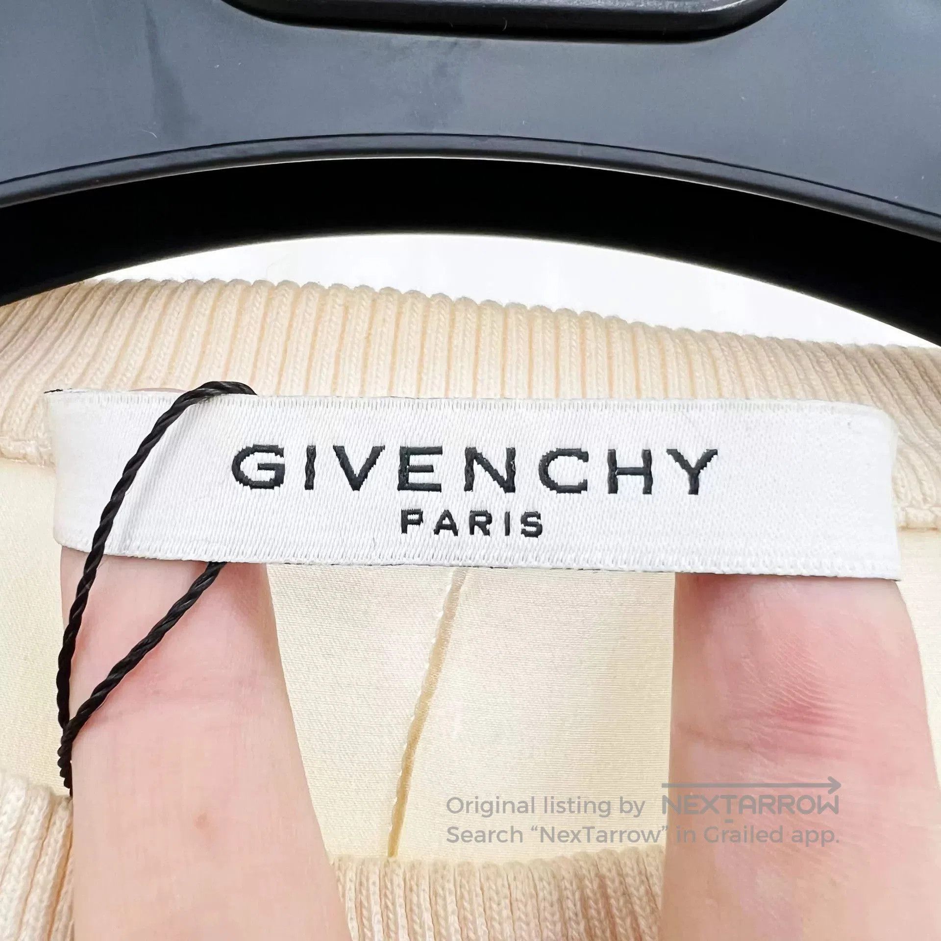 Givenchy Givenchy Silk Sweatshirt with Stag Design. Size XS / US 0-2 / IT 36-38 - 6 Thumbnail