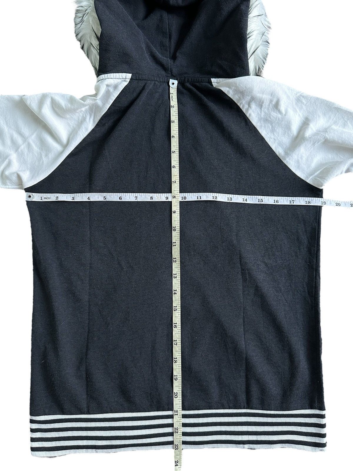 Beauty Beast ETIENNE BLACK AND WHITE Zip Fur HOODIE IFSIX LGB STYLE Size US M / EU 48-50 / 2 - 8 Thumbnail