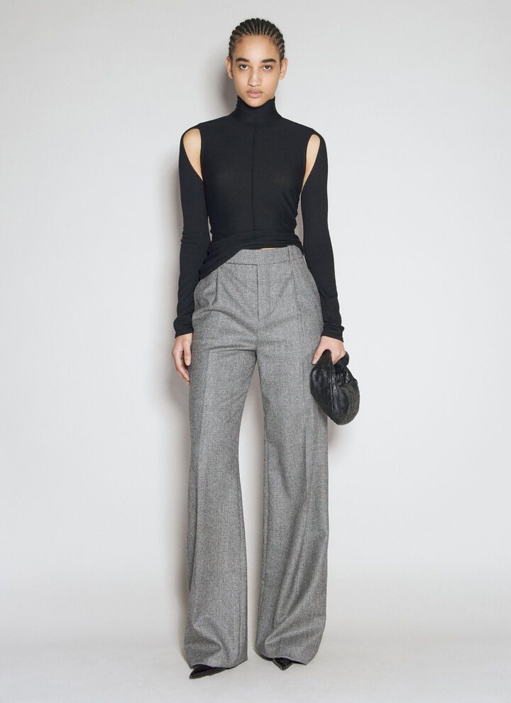 Saint Laurent Paris o1s1wg111124 Flared Pants in Prince Of Wales Flannel in Grey Size 28" / US 6 / IT 42 - 1 Thumbnail