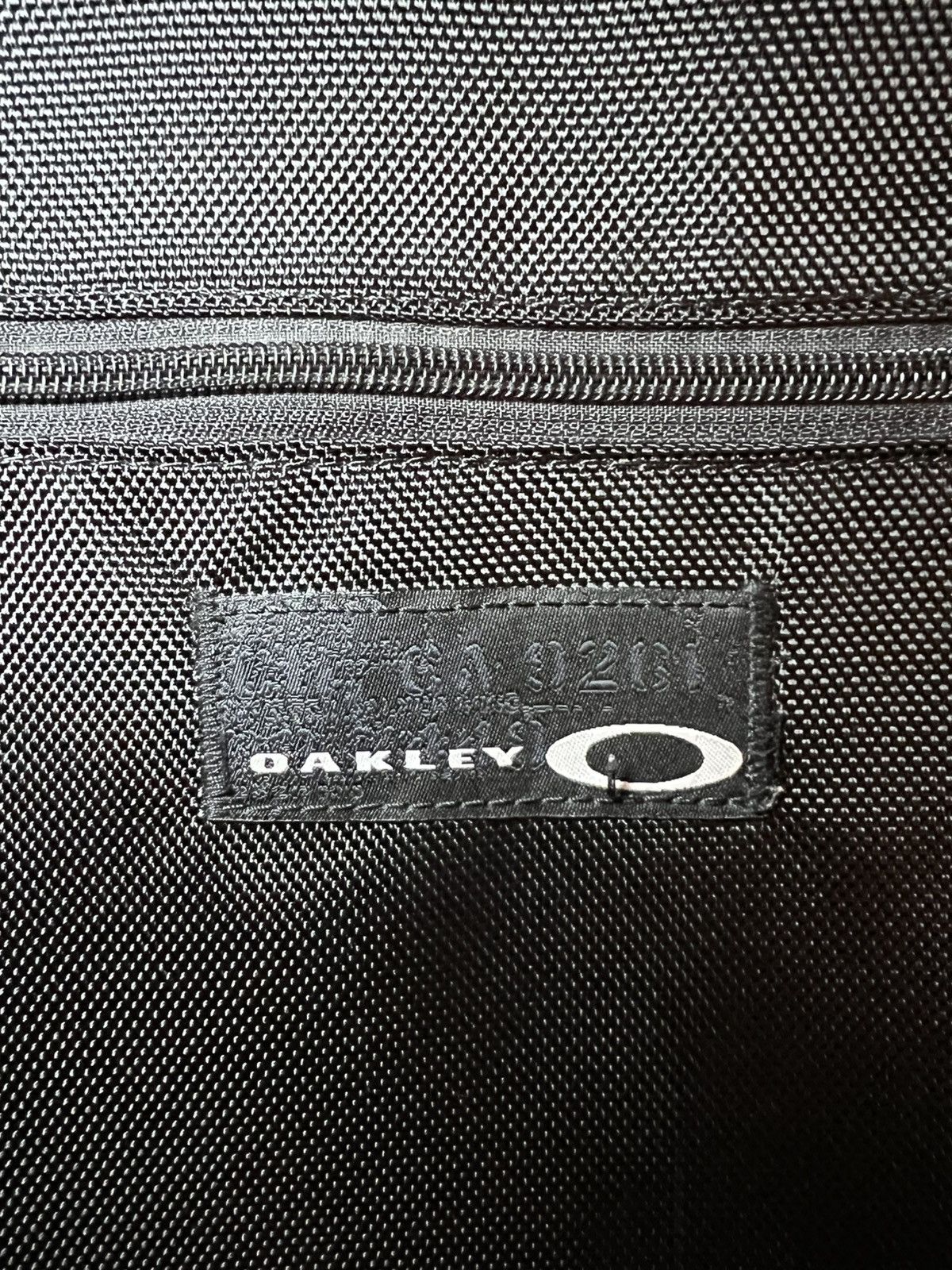 Oakley Vintage Oakley tactical heavy duty crossbody utility bag Size ONE SIZE - 7 Thumbnail