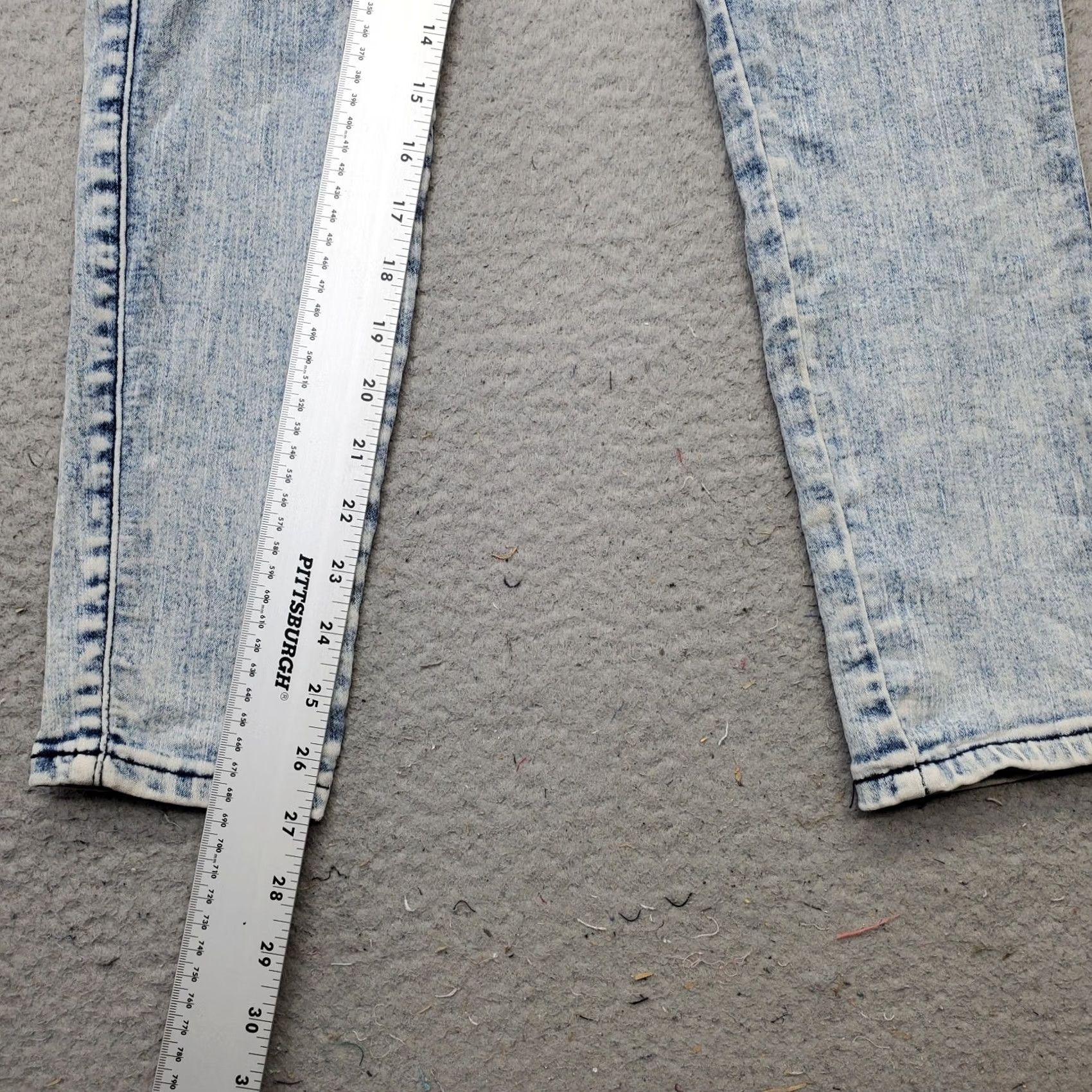 Vintage Between Womens Size 7 Between Us Cargo Jeans Denim Stretch Pockets Skinny Regular Blue 27" Inseam 34.5" Outseam Pre-owned Size 28" / US 6 / IT 42 - 4 Thumbnail
