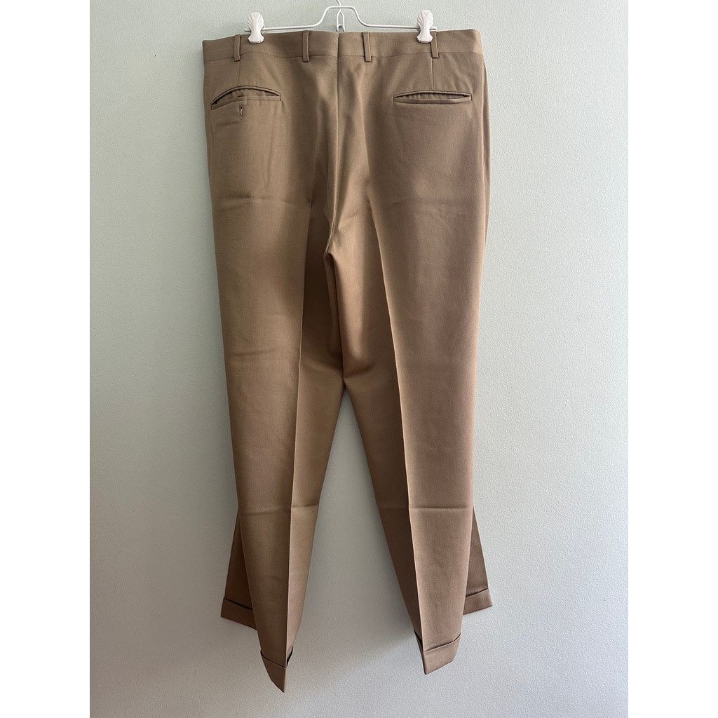 Brooks Brothers Brooks Brothers khaki dress pants size 36 Size US 36 / EU 52 - 3 Thumbnail