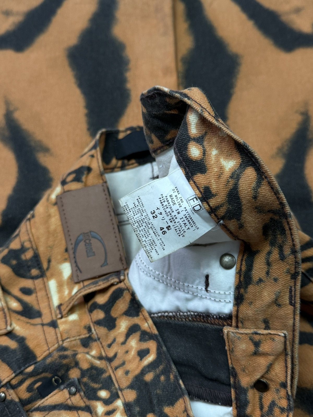Roberto Cavalli Roberto Cavalli S/S2002 Flared Psychedelic Lava Denim Jeans Size US 32 / EU 48 - 13 Thumbnail