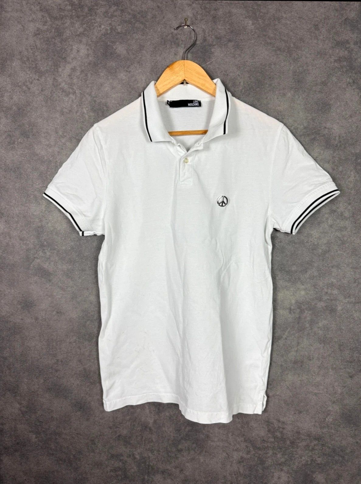 Love Moschino Love Moschino Polo Shirt White Metal Logo Size US XL / EU 56 / 4 - 1 Thumbnail