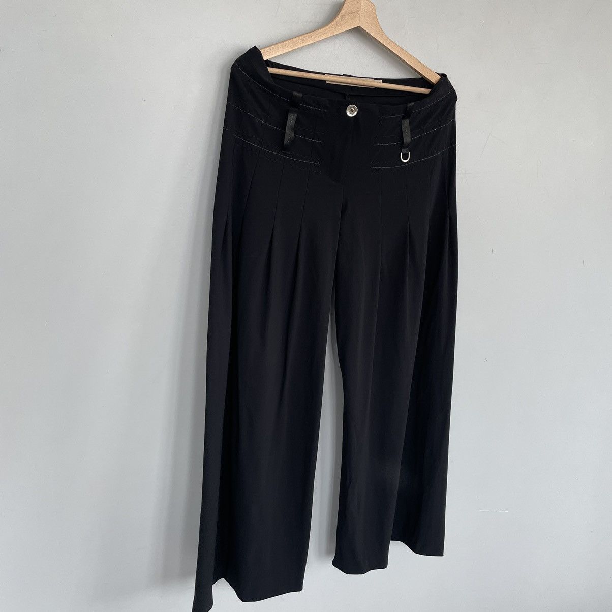 Marithe + Francois Girbaud Marithe Francois Girbaud Y2K Flare Pants Nylon size 6 Size 28" / US 6 / IT 42 - 3 Thumbnail