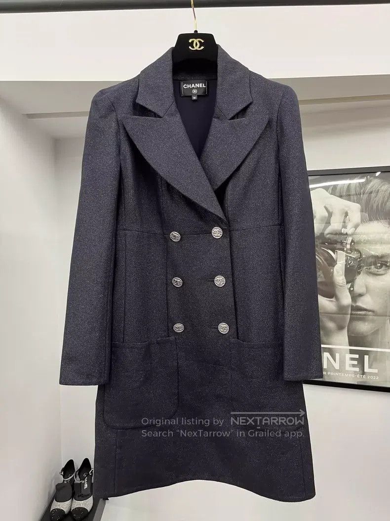 Chanel Chanel Black glitter double-breasted suit dress Size XS / US 0-2 / IT 36-38 - 1 Thumbnail