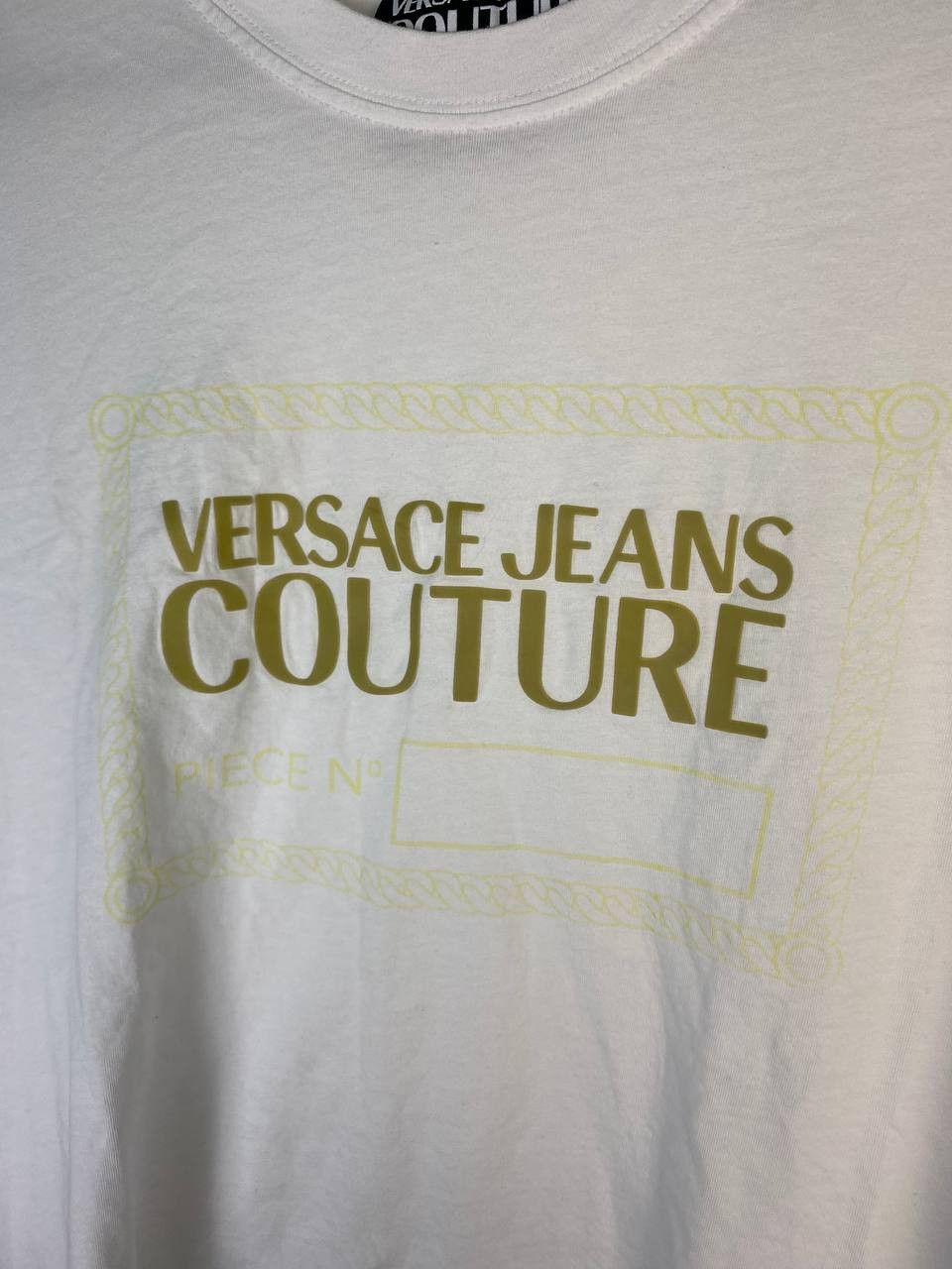 Versace Jeans Couture Vintage streetwear Versace Jeans Couture T shirt Size US L / EU 52-54 / 3 - 2 Thumbnail