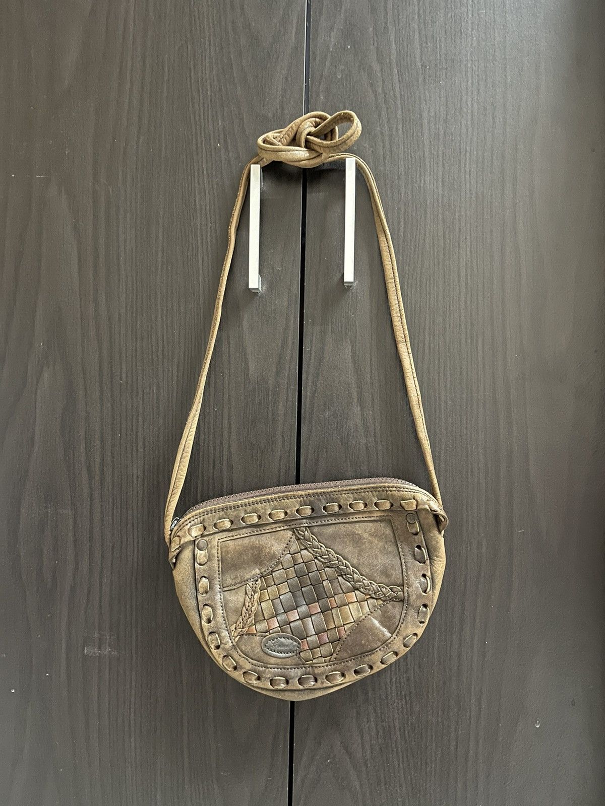 Japanese Brand × Vintage VINTAGE 80’S MINI SLING BAG LEATHER KMRII STYLE Size ONE SIZE - 1 Thumbnail