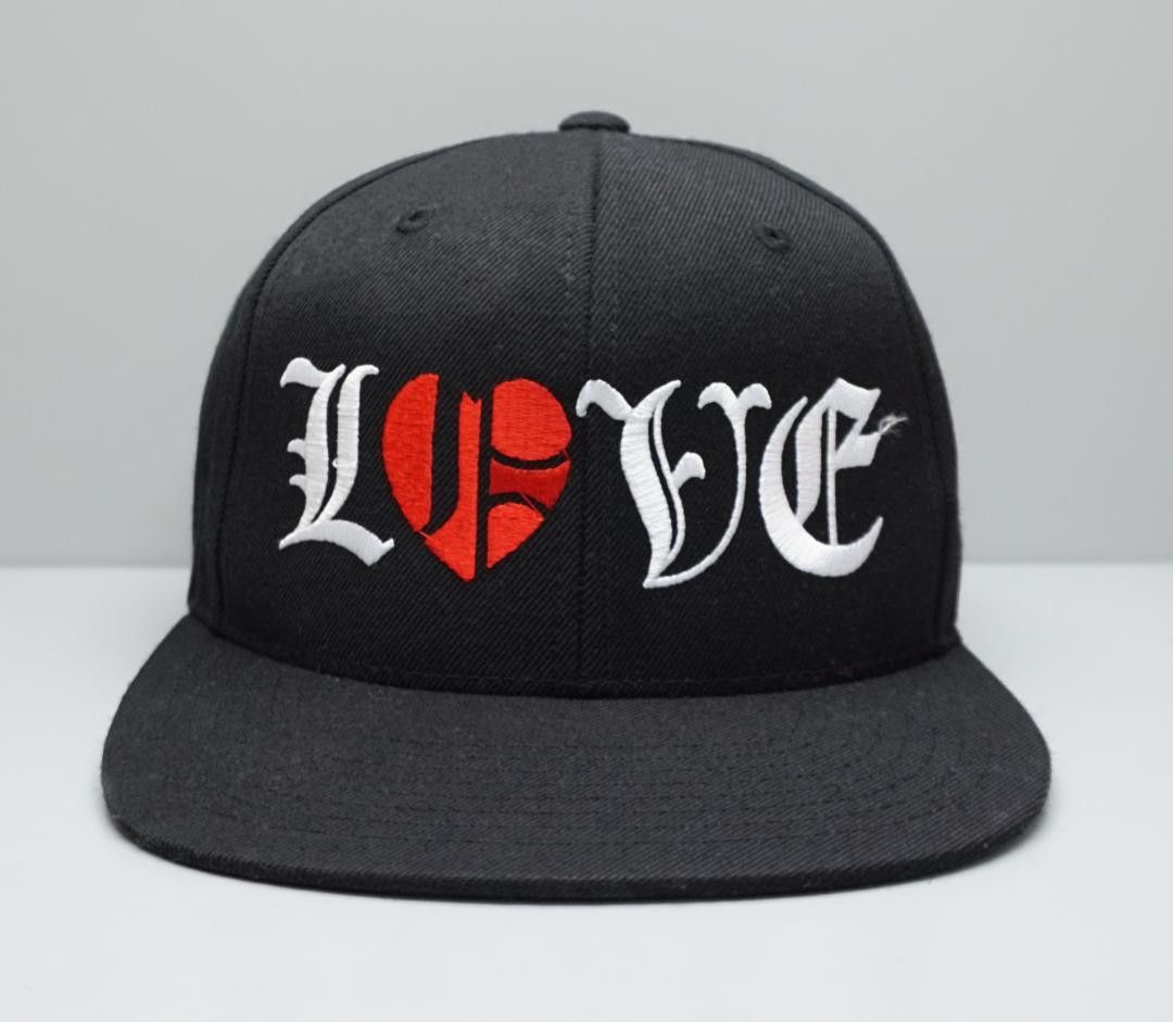 Anime 00's Love キャップ ビンテージ Size US L / EU 52-54 / 3 - 1 Thumbnail