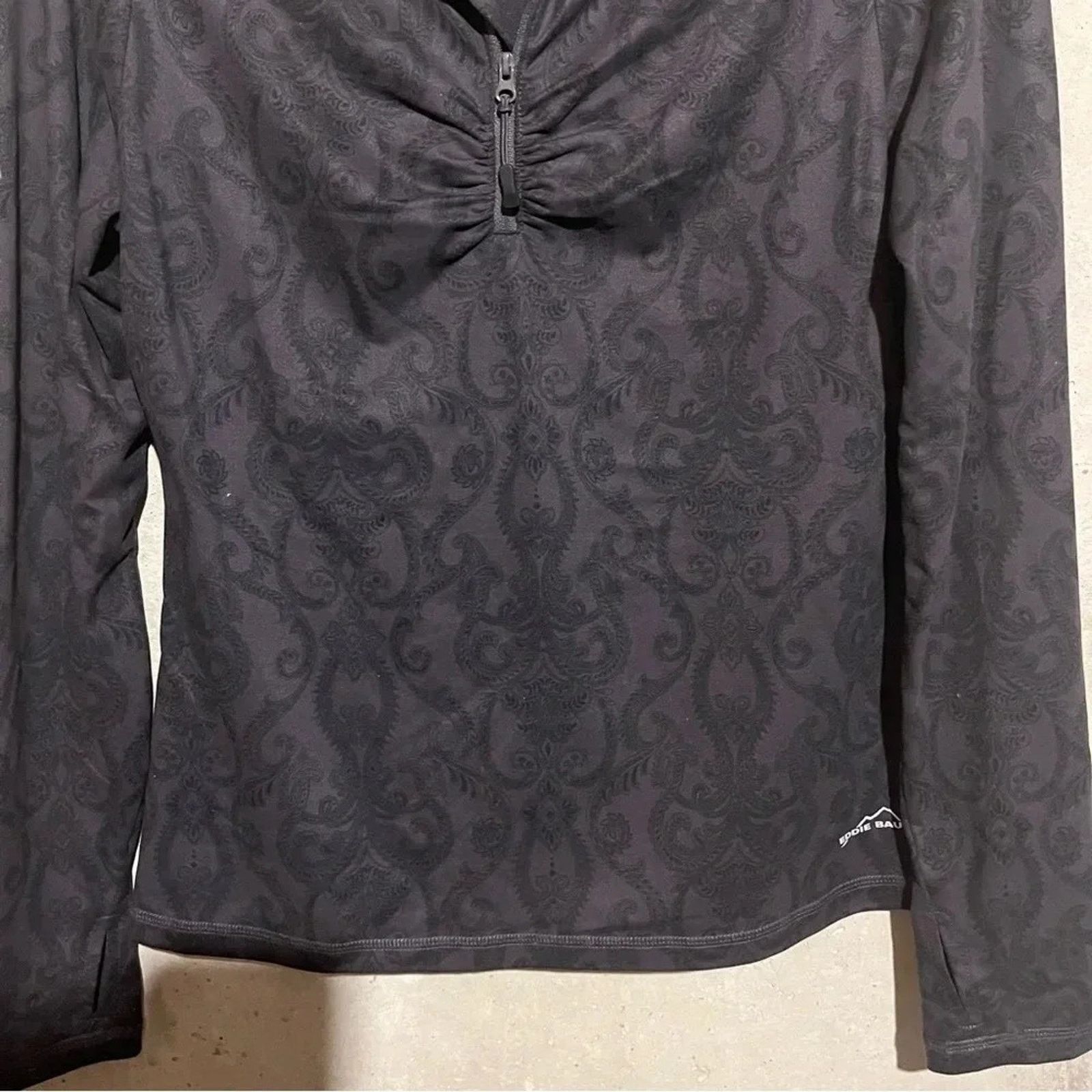 Eddie Bauer Eddie Bauer Top sz M Paisley Print 1/4 Zip Pullover Size M / US 6-8 / IT 42-44 - 2 Thumbnail