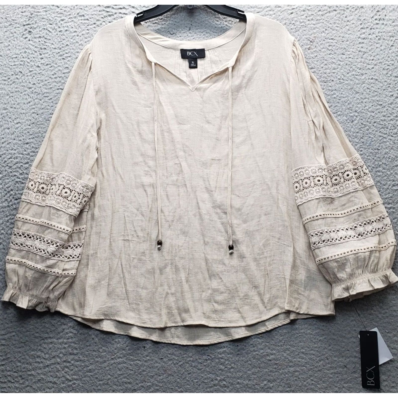 Vintage BCX Blouse Womens XL Tan Crochet Trim Balloon Sleeve V Neck Tie Front Shirt Womens XL Tan Crochet Trim Balloon Sleeve V-Neck BCX Blouse Size XL / US 12-14 / IT 48-50 - 2 Thumbnail