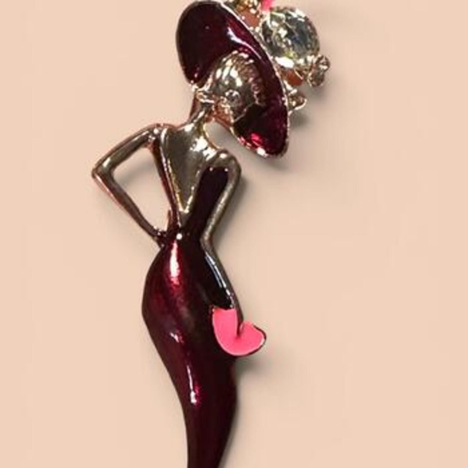 Other Vintage-Style Lady Brooch Pin Size ONE SIZE - 1 Preview
