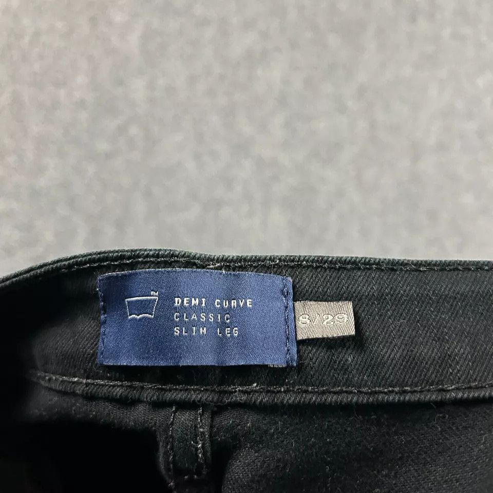 Levi's Levi's Jeans Woens 8/29 Denim Slim Leg Classic Demi Curve Size 30" / US 8 / IT 44 - 8 Thumbnail