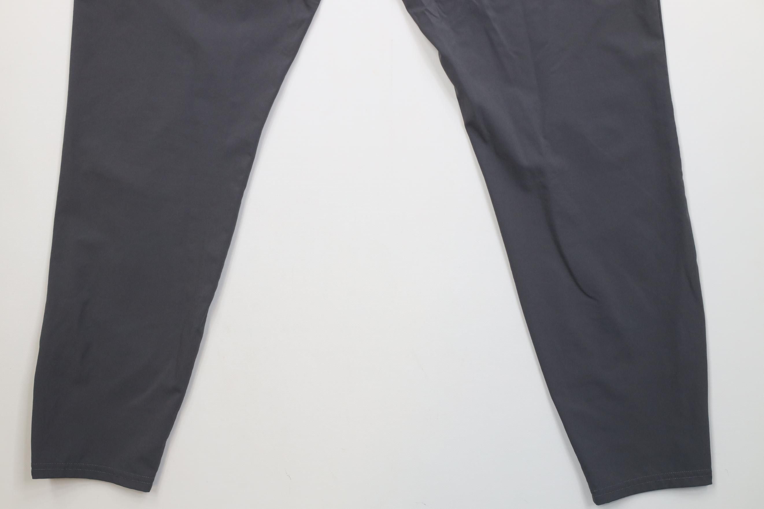 Gymshark Gymshark Woven Running Jogging Gym Joggers Pants Gray Size US 32 / EU 48 - 14 Thumbnail