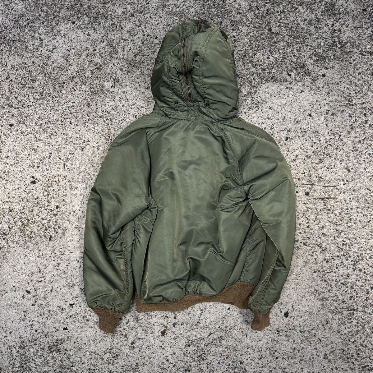 Vintage Vintage 80s USAF N-2B Heavy Flying Hooded Bomber Jacket Size US M / EU 48-50 / 2 - 2 Thumbnail