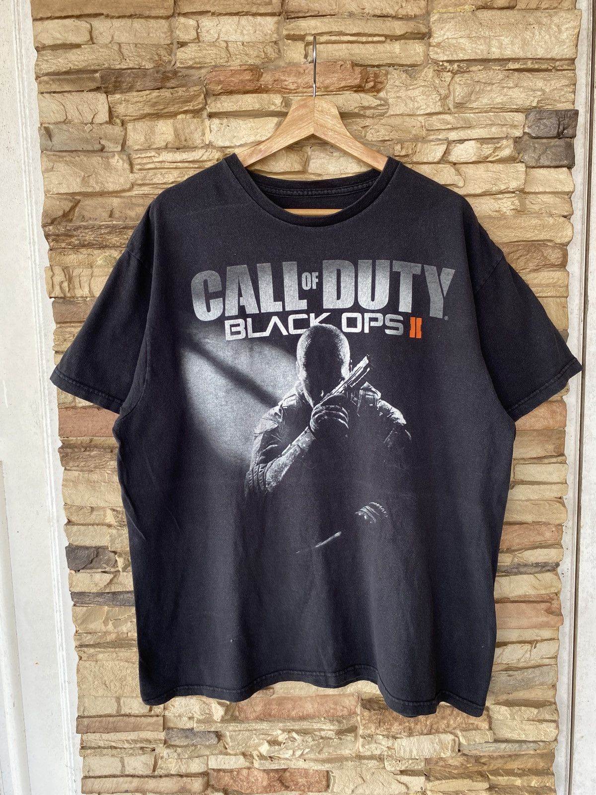 Vintage Vintage 2012 Call of Duty: Black Ops II Video Game Promo TShirt Size US XL / EU 56 / 4 - 1 Thumbnail
