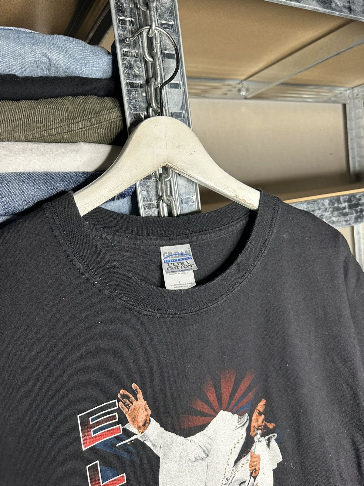 Gildan Vintage 2002 Elvis Presley Reflections Double Sided T-Shirt Size US L / EU 52-54 / 3 - 9 Thumbnail