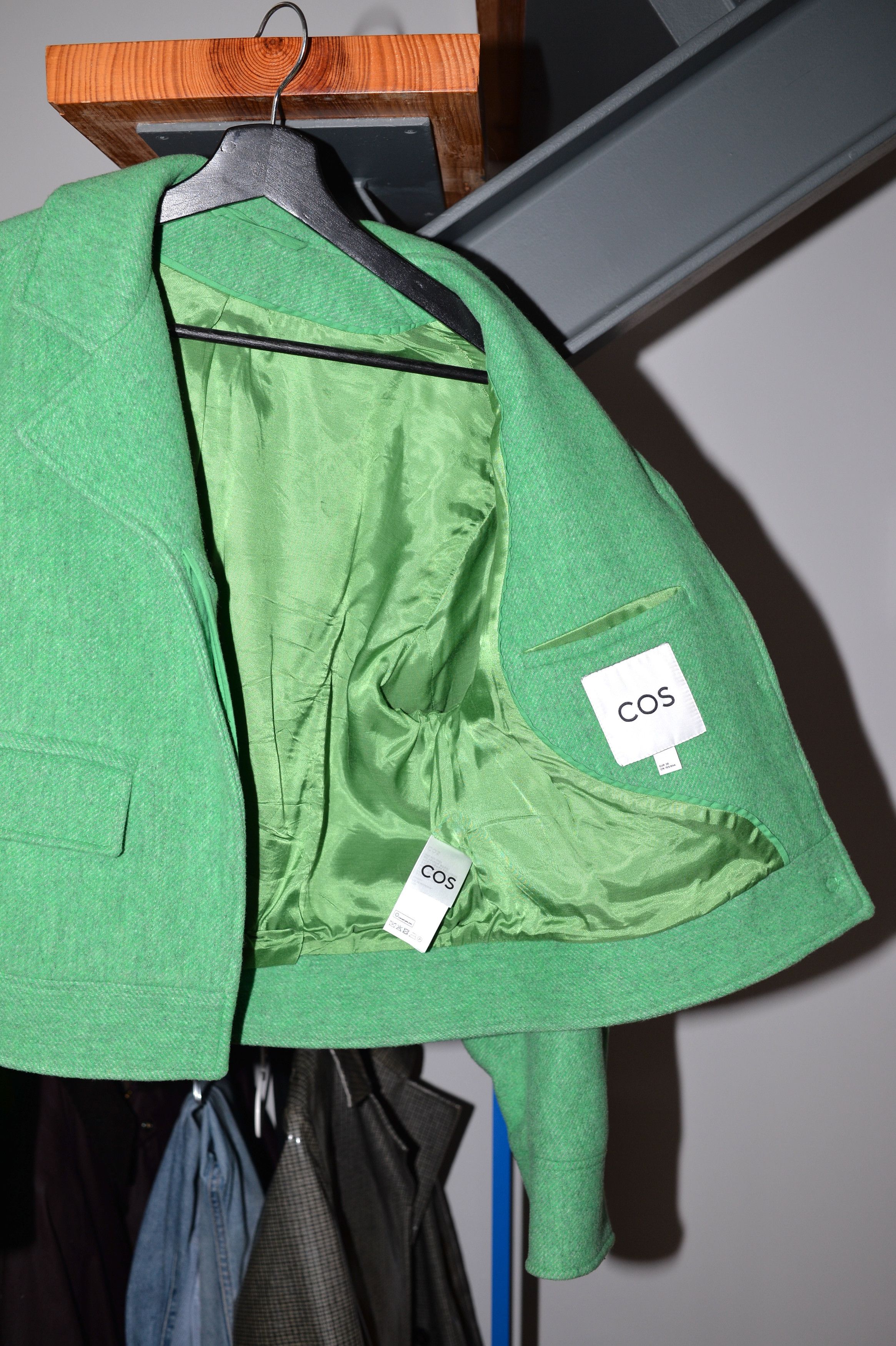 Cos COS wool bomber, size EUR 36 Size S / US 4 / IT 40 - 6 Thumbnail