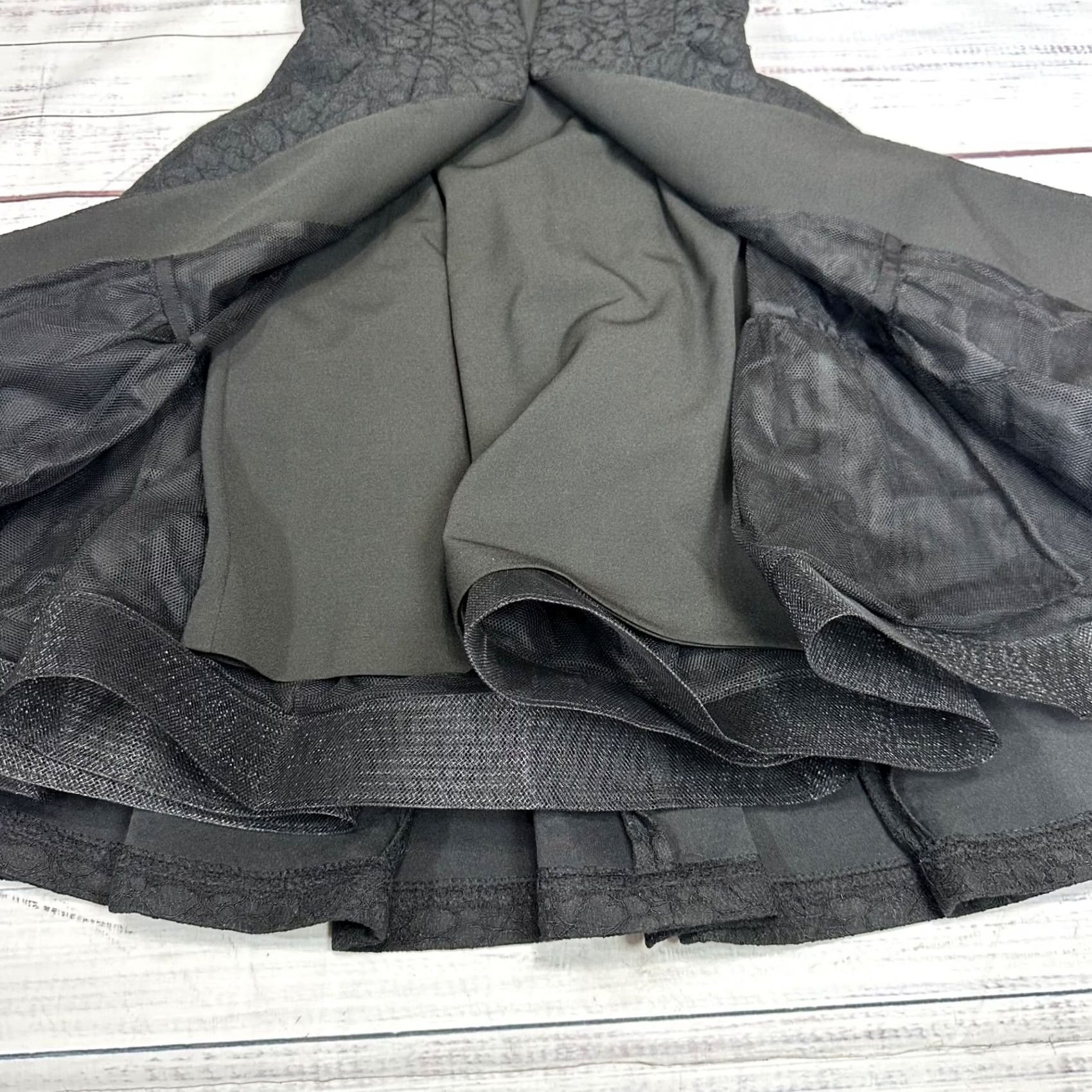 White House Black Market White House Black Market Dress Womens Fit & Flare Sz 0P Black Lined Sleeveless Knee Length Petite Size XS / US 0-2 / IT 36-38 - 6 Thumbnail