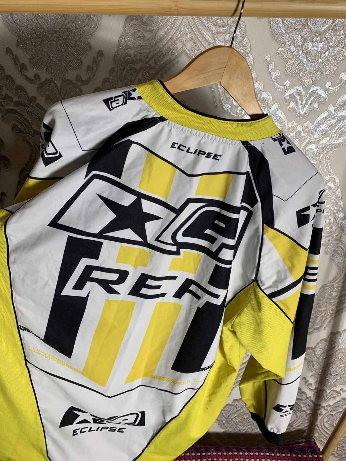 NASCAR VINTAGE ECLIPSE PLAYING MOTORCYCLE JERSEY RACING RETRO 90s Size US L / EU 52-54 / 3 - 10 Thumbnail