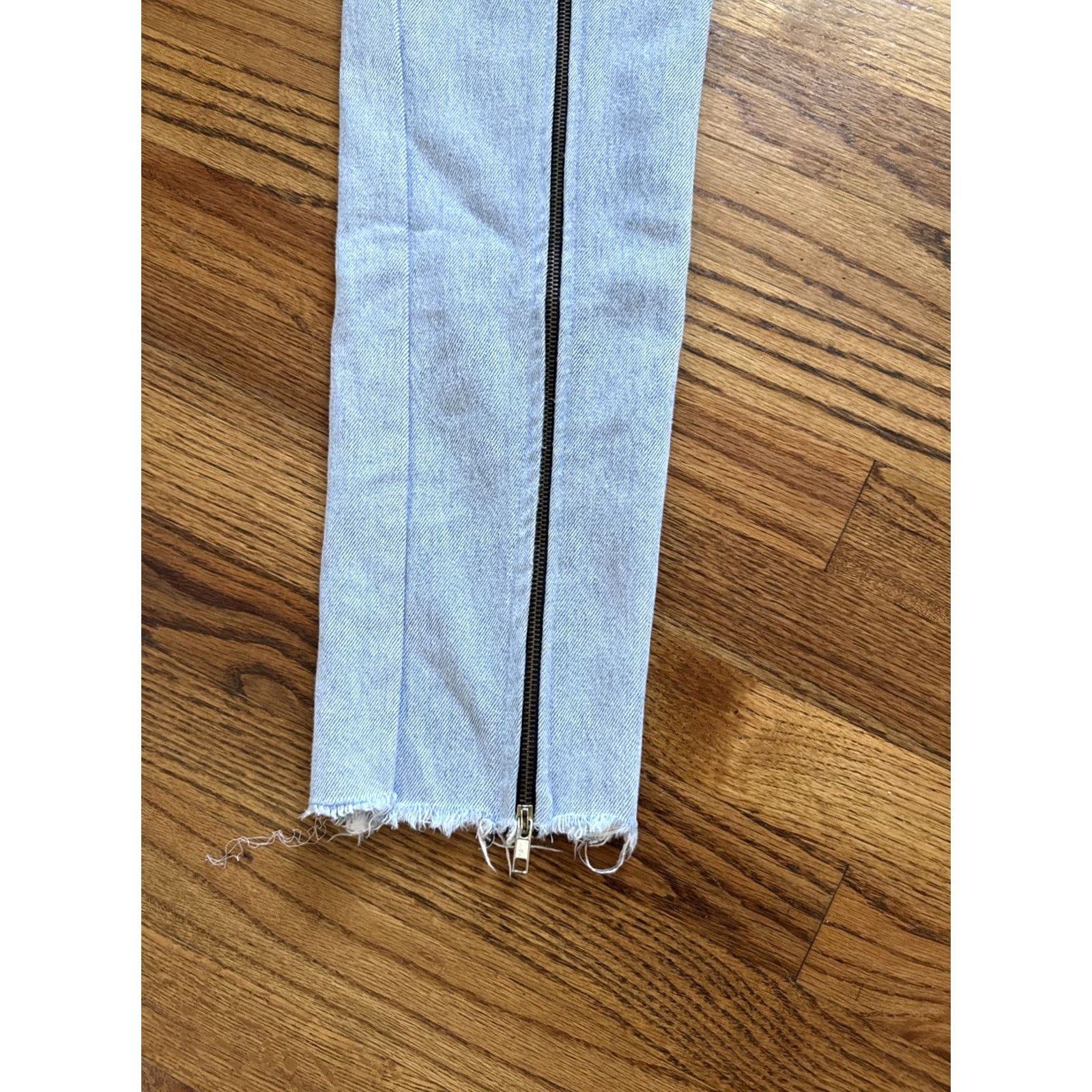 Levi's VINTAGE Levi's 501 Jeans Zip 32/33 Men Regular Blue Straight 32 33 C22 Size US 32 / EU 48 - 3 Thumbnail