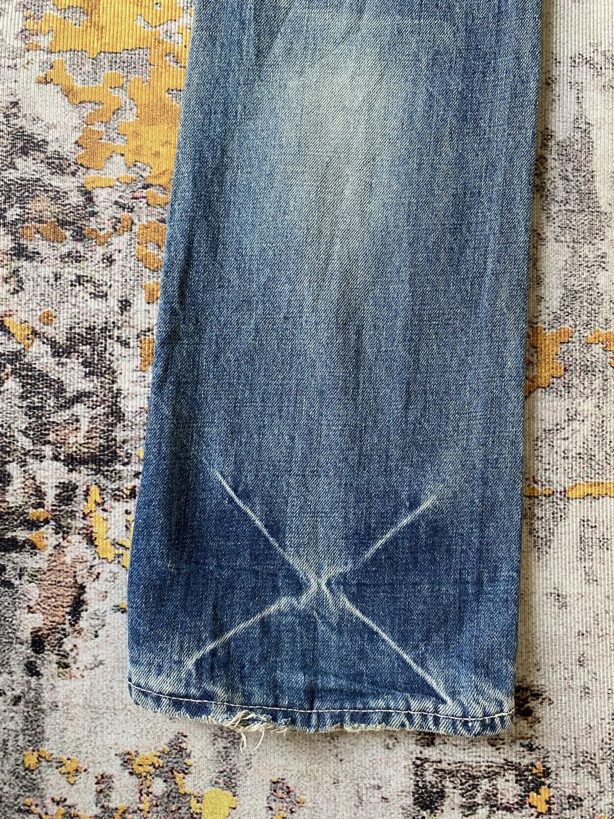 Japanese Brand Cavari A Claw Mark Studded Distressed Flare Denim Size US 32 / EU 48 - 13 Thumbnail