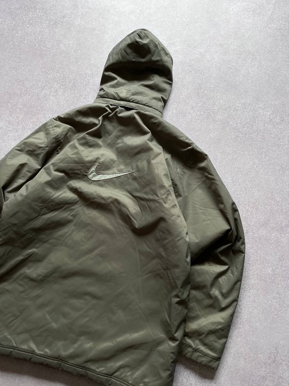 Nike Vintage Nike Swoosh Winter Puffer Jacket Y2K L Size US L / EU 52-54 / 3 - 2 Thumbnail