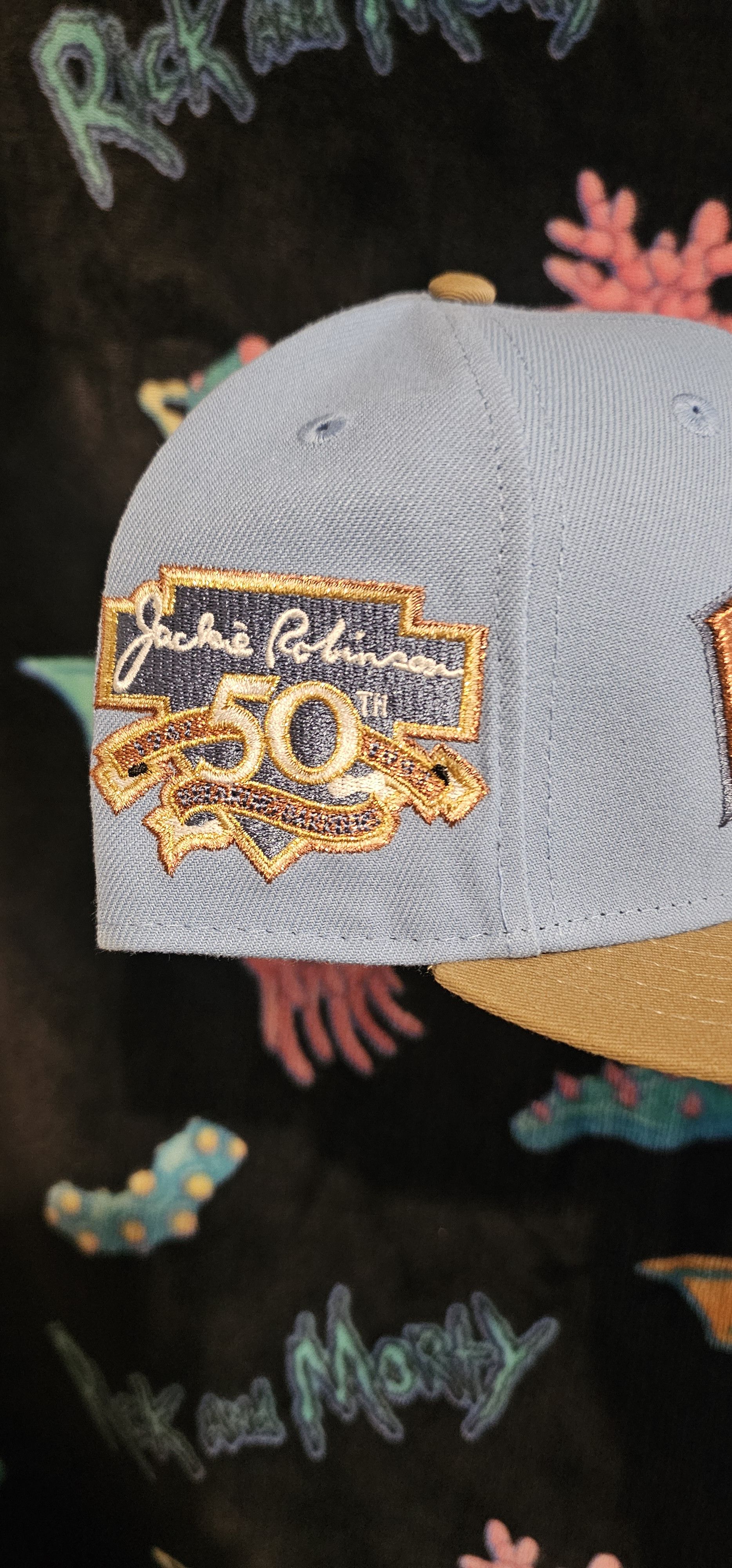 New Era Sz 7 5/8 Padres two tone New era "Jackie Robinson" patch Size ONE SIZE - 2 Thumbnail