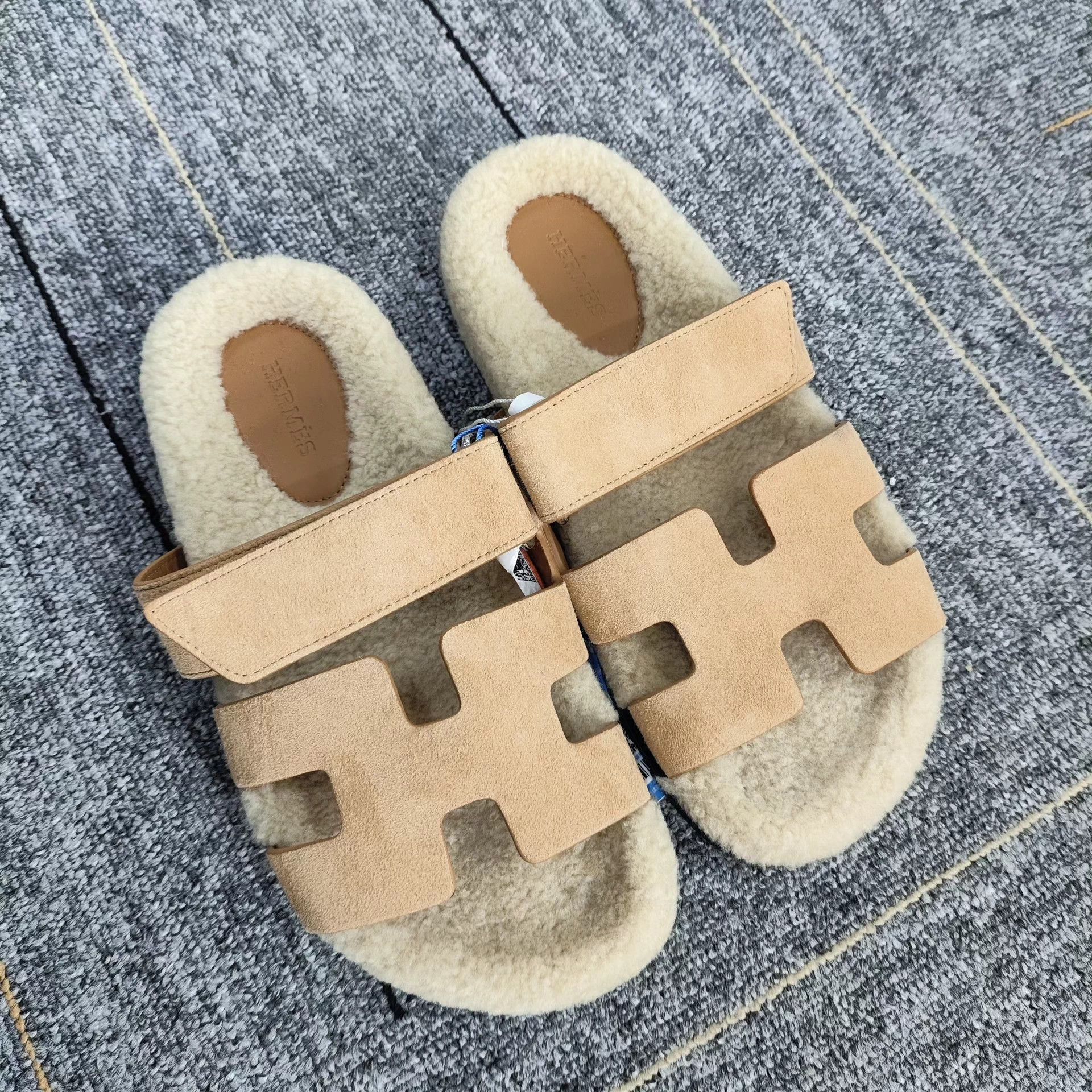 Hermes Hermès Suede Slippers Camel 36 New 260304HS18M06 Size US 5.5 / IT 35.5 - 1 Thumbnail