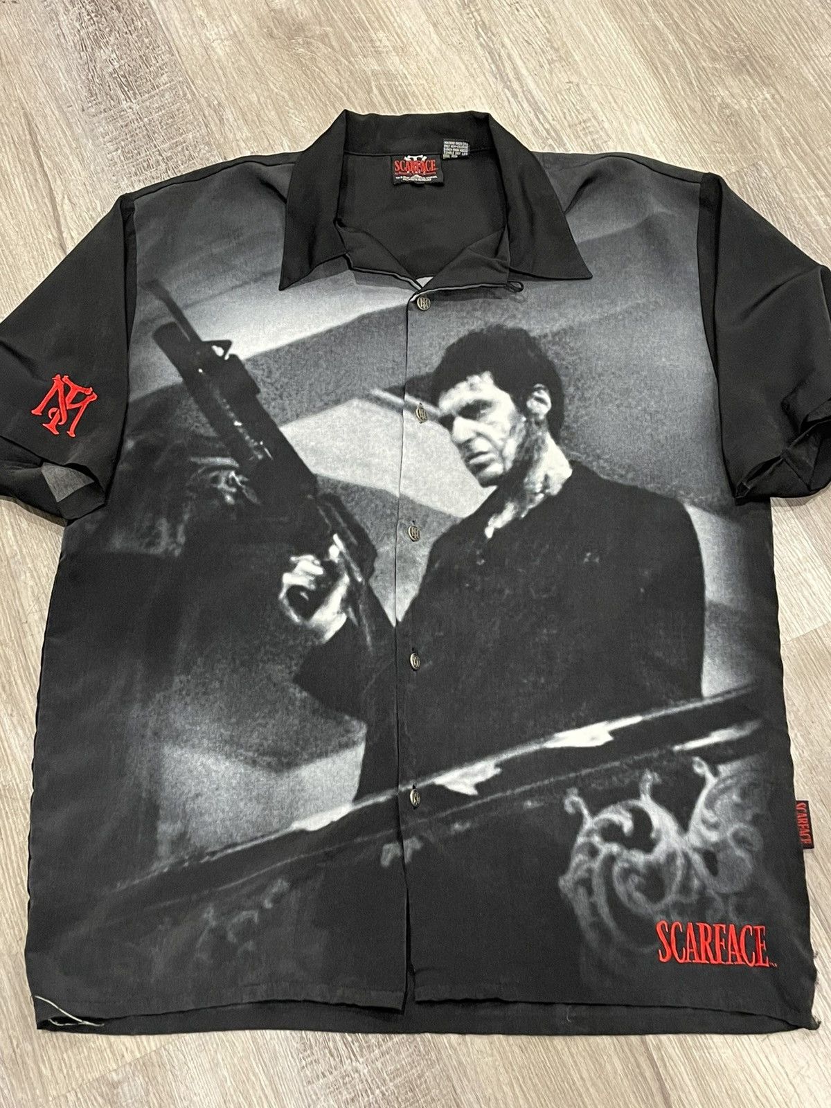 Dragonfly Vintage Sz xl Scarface dragonfly button-up shirt y2k Size US XL / EU 56 / 4 - 1 Thumbnail