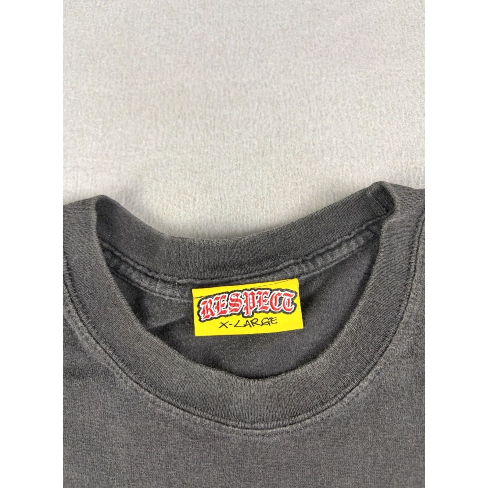 Essentials VINTAGE Respect Essentials T Shirt Men’s XL Black Gun Money Stripper Humor Y2k Mens XL Black Funny T-Shirt Vintage Size US XL / EU 56 / 4 - 4 Thumbnail