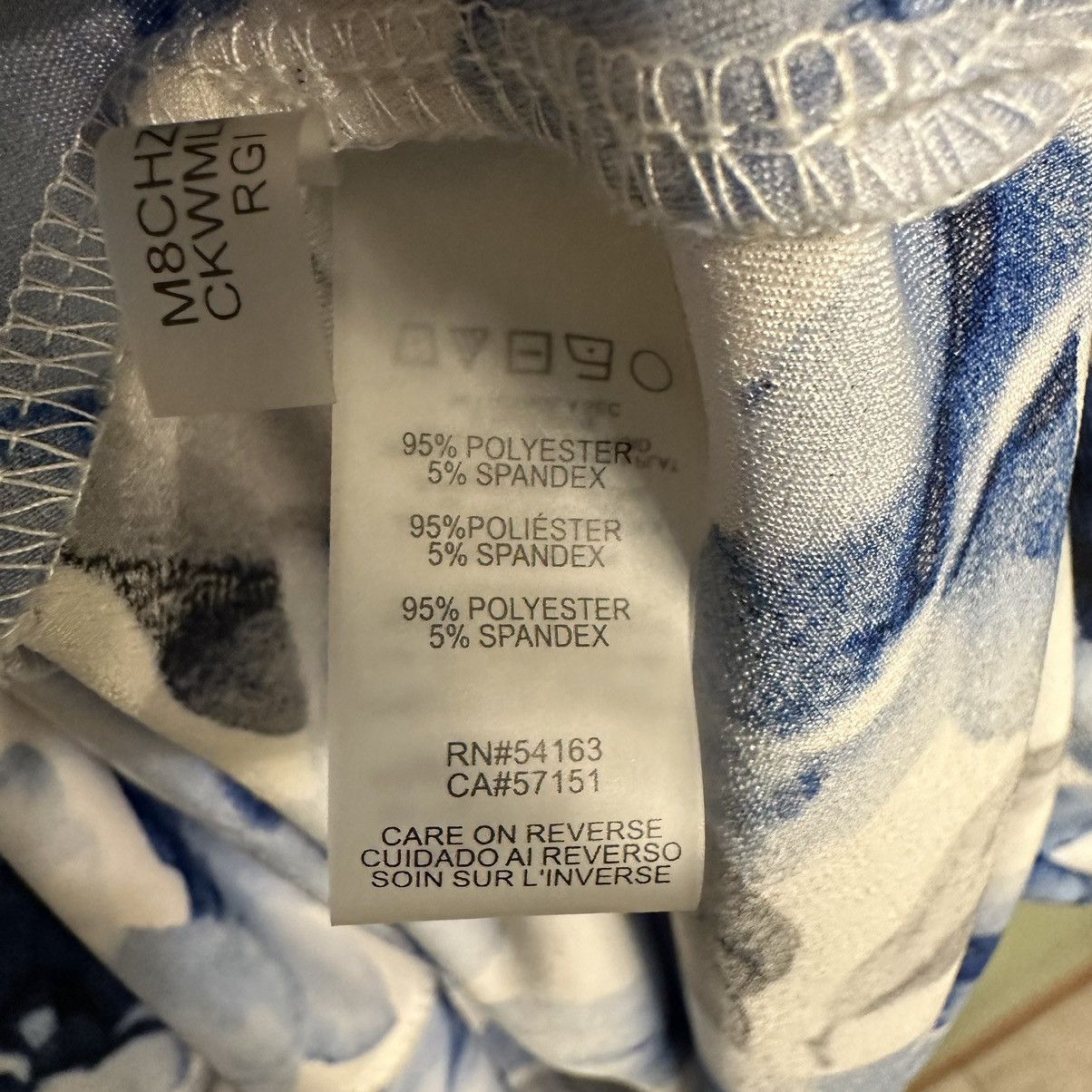 Calvin Klein Calvin Klein Women’s Blue Floral V-neck Shell Size XL / US 12-14 / IT 48-50 - 4 Thumbnail