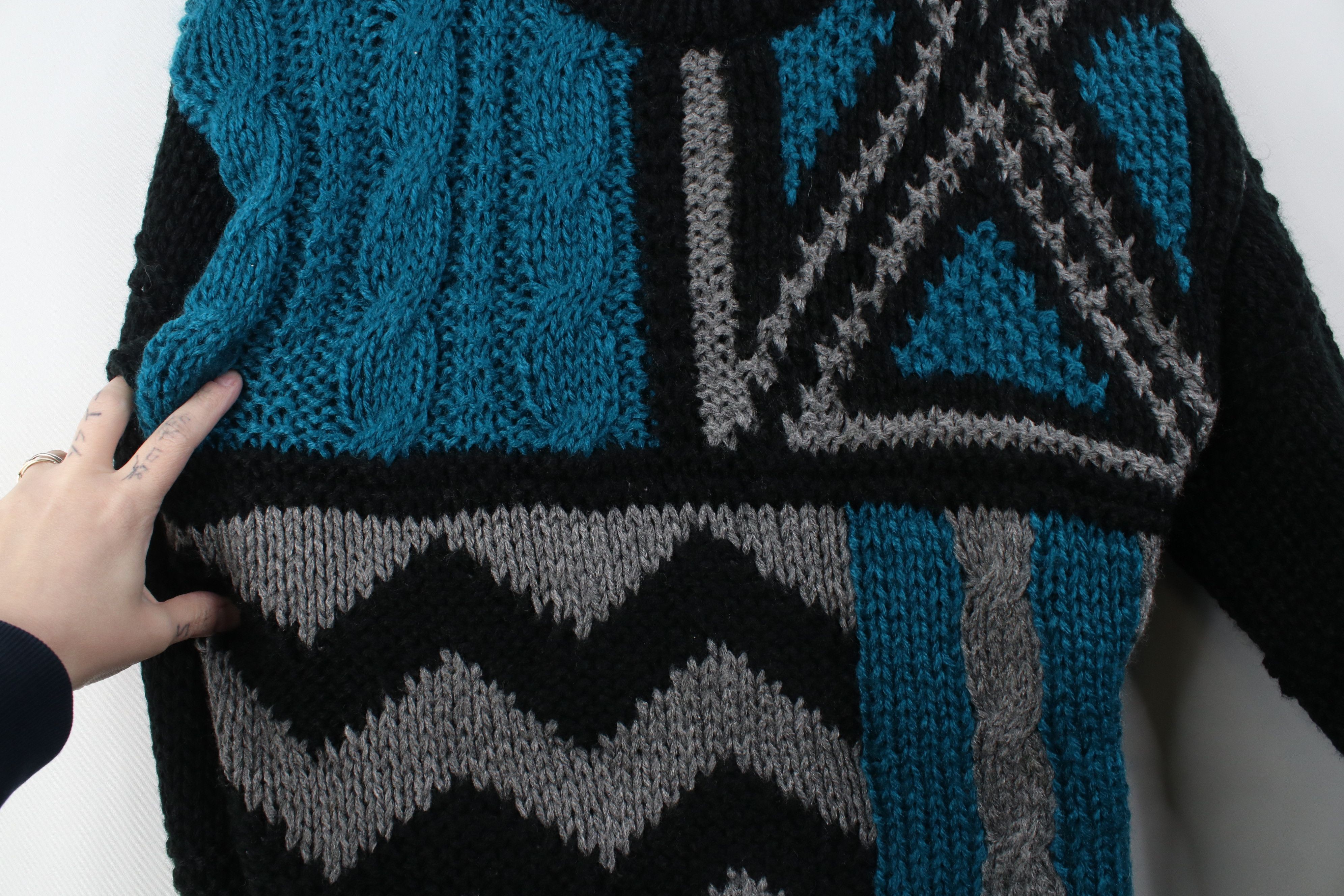 Vintage Deadstock Vintage 90s Streetwear Hand Knit Geometric Sweater Size M / US 6-8 / IT 42-44 - 7 Thumbnail