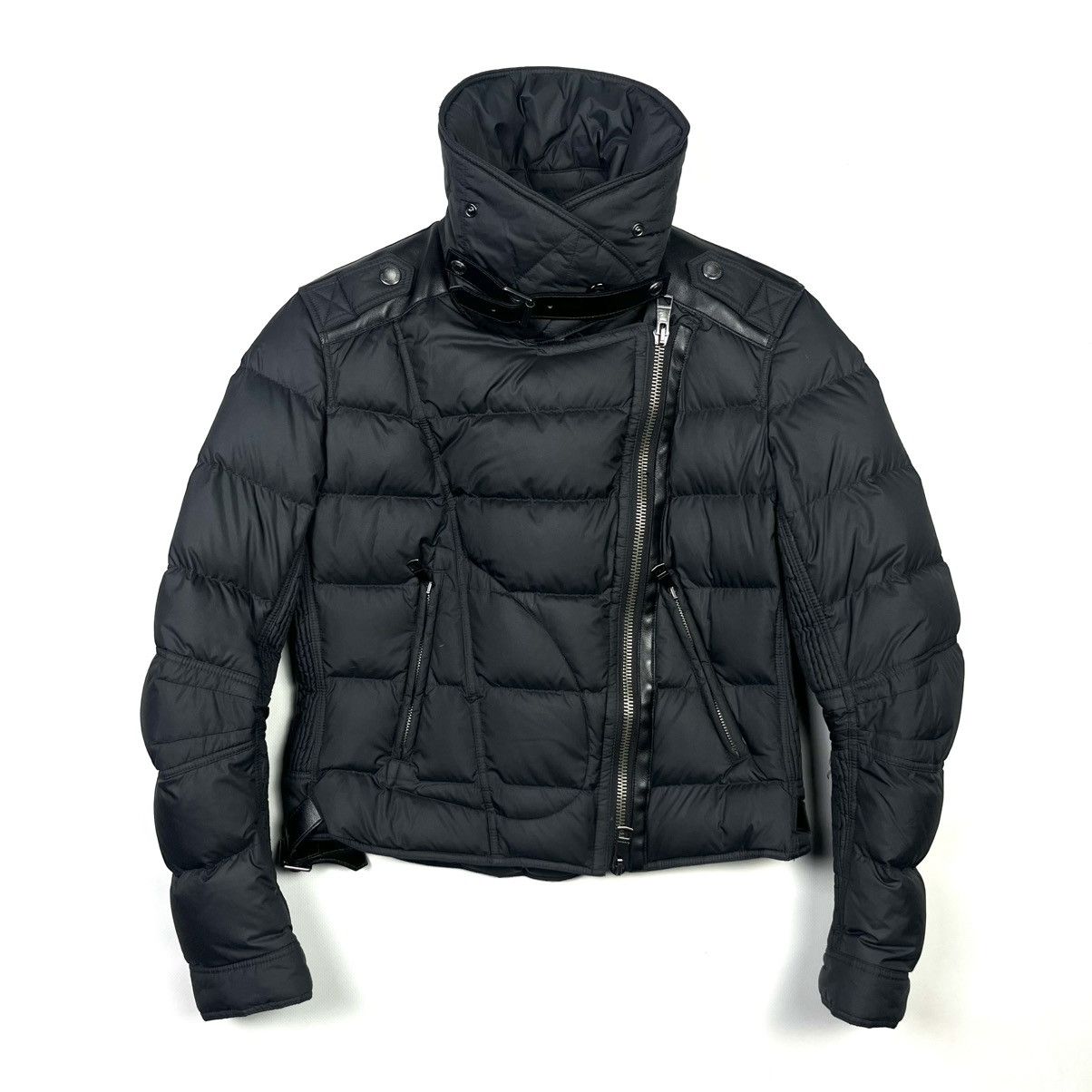 Burberry Burberry Brit Avant Garde Puffer Down Jacket Luxury Black Size M / US 6-8 / IT 42-44 - 1 Thumbnail