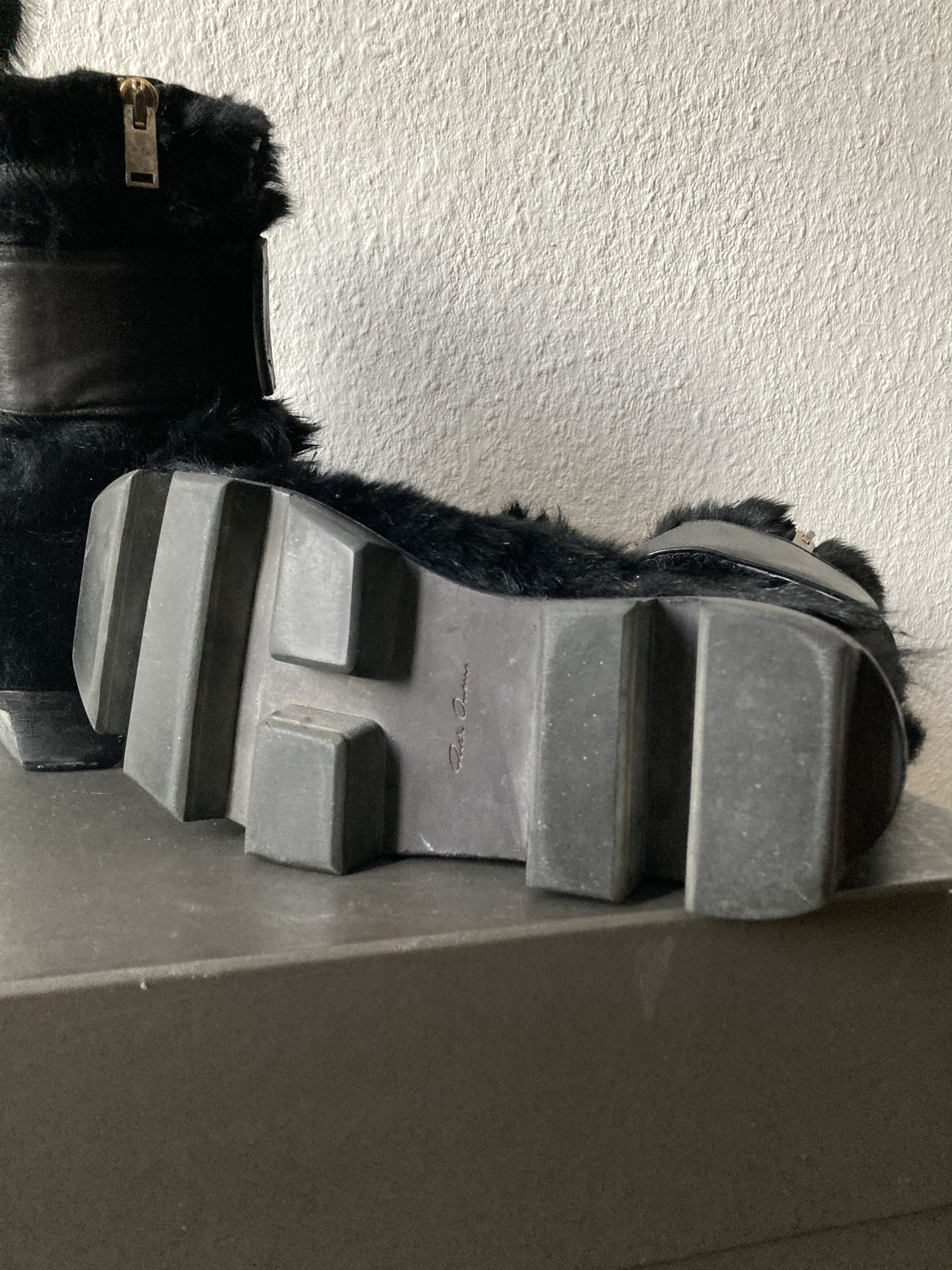 Rick Owens F/W 13 "PLINTH" Runway Fur Hiker Megatooth Boots Rick Owens Size US 11.5 / EU 44-45 - 12 Thumbnail