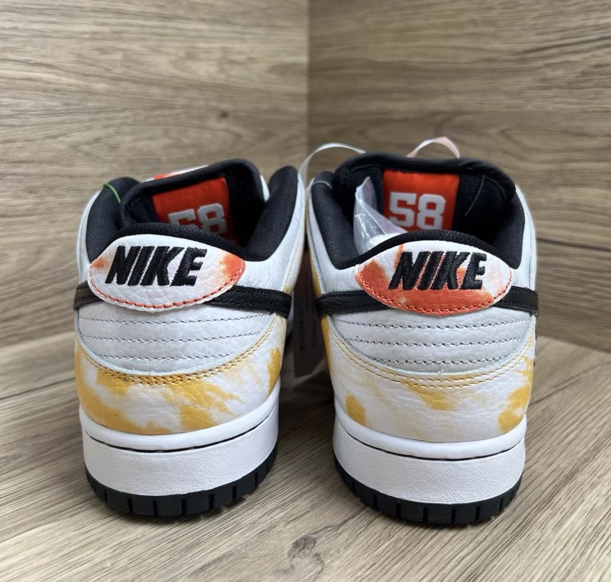 Nike Nike Dunk SB Alien Sneakers J41 Size US 9 / EU 42 - 4 Thumbnail