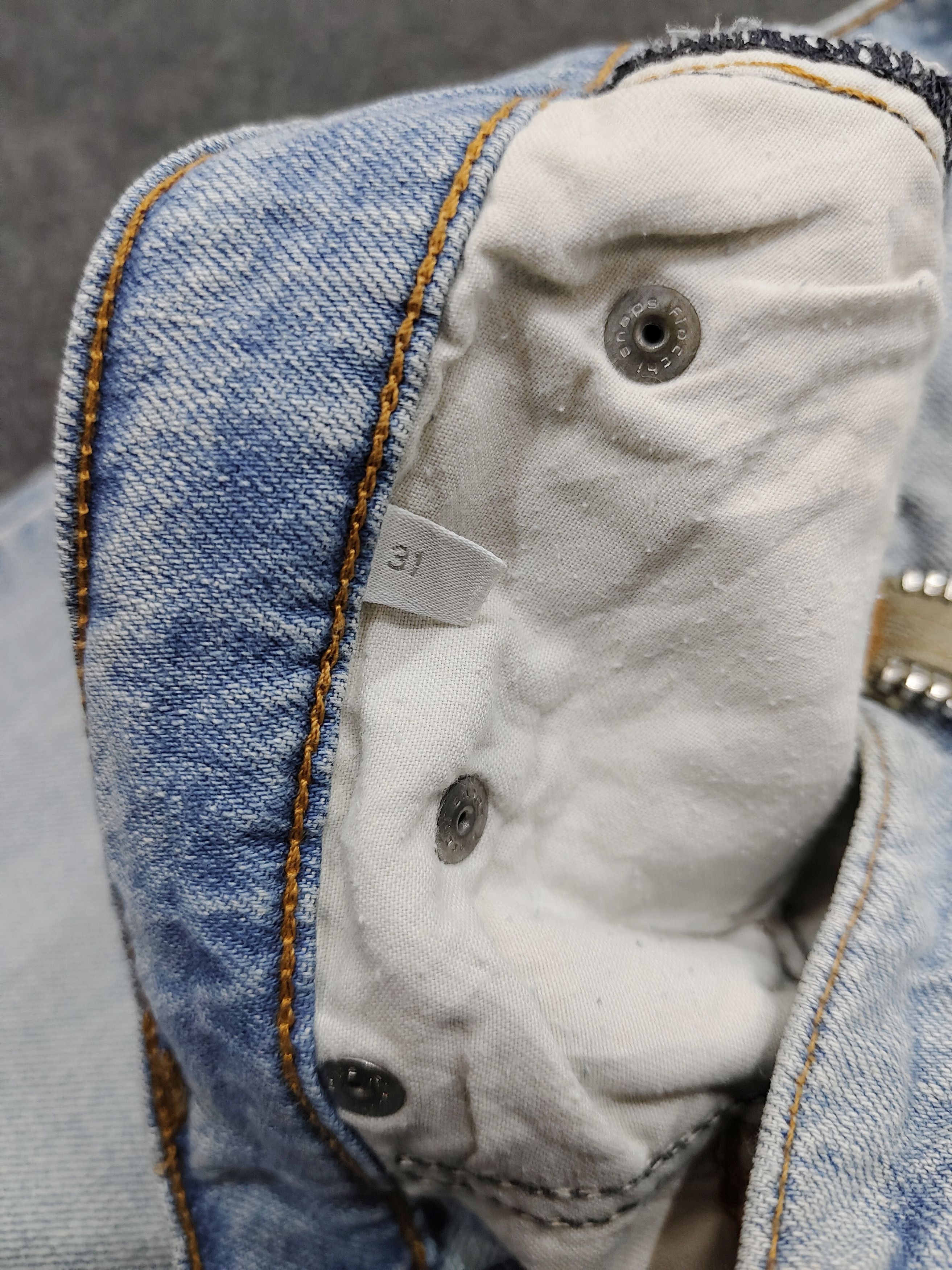Iceberg 90s Iceberg🔥Experimental Zipper Strap Distressed Wash Jeans Size US 31 - 8 Thumbnail