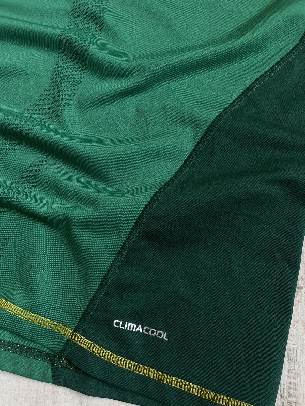 Adidas × Vintage Vintage Adidas South Africa 2010 Football Shirt Jersey RARE Size US XXL / EU 58 / 5 - 9 Thumbnail