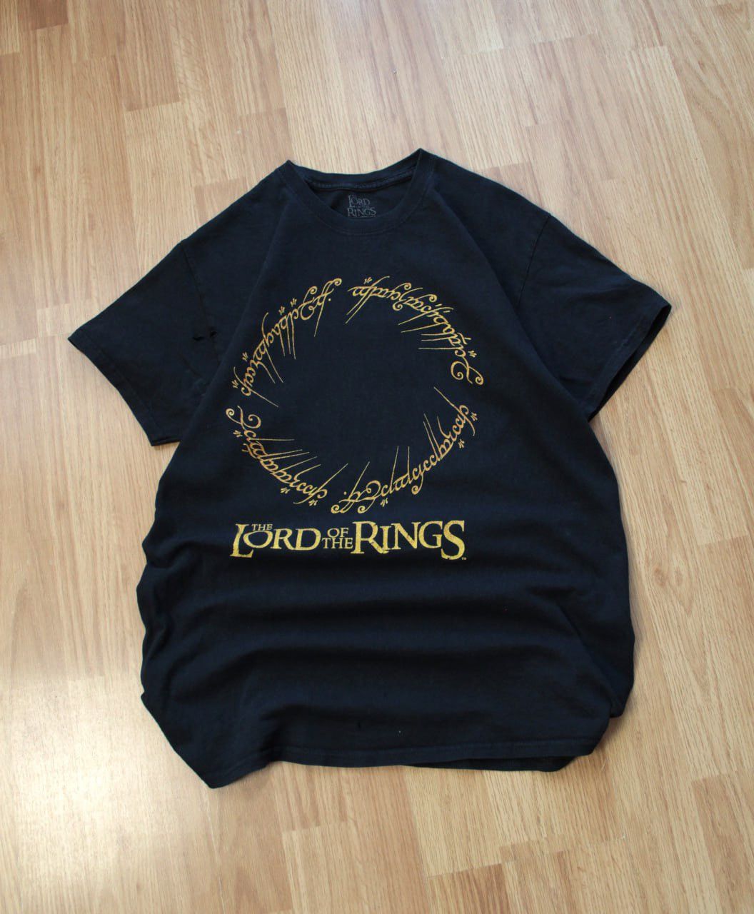 Vintage 🔥 The Lord of The Rings Vintage Faded Distressed Shirt Movie Size US M / EU 48-50 / 2 - 1 Thumbnail
