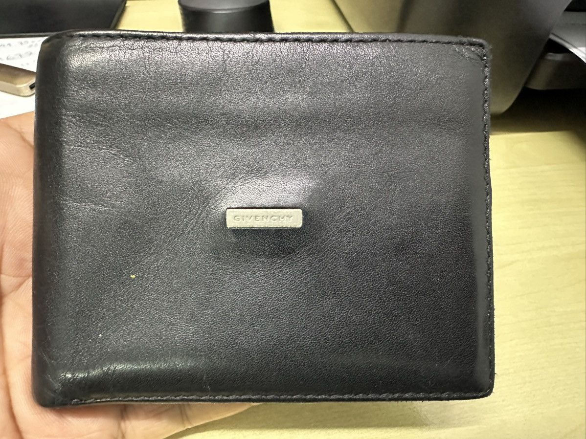 FREE 6CC Card Holder Wallet - Black Leather