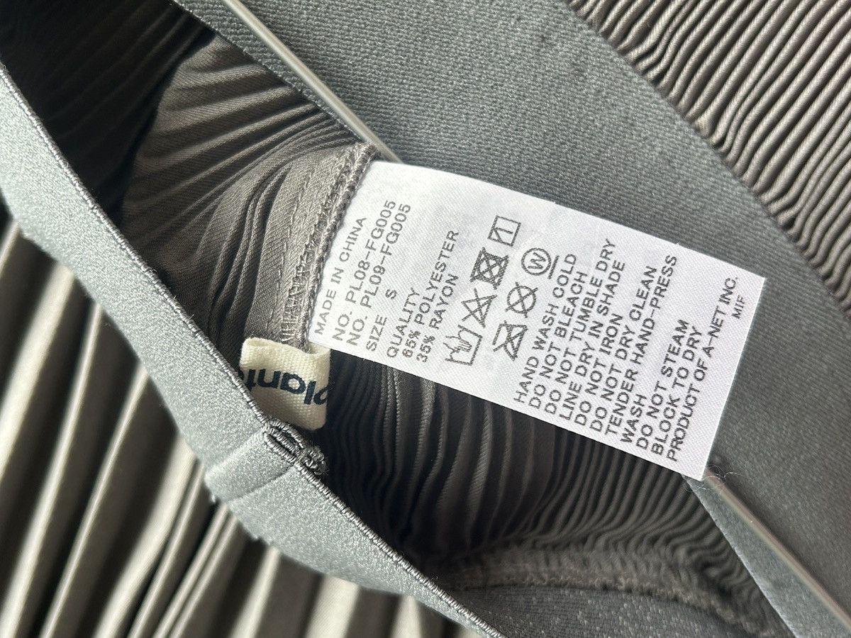 Issey Miyake × Pleats Please Issey Miyake Issey miyake plantation skirt Size 27" / US 4 / IT 40 - 4 Thumbnail