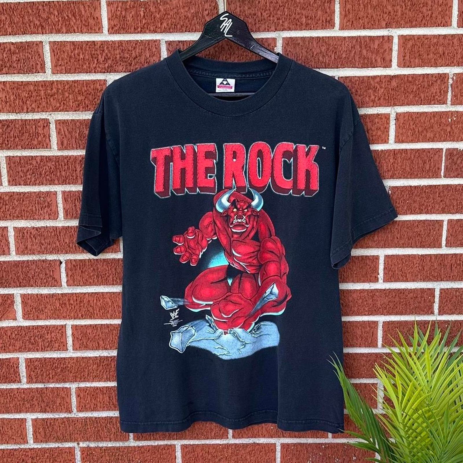WWE Vintage 1999 the rock wwf double sided wrestling shirt Size US L / EU 52-54 / 3 - 1 Thumbnail