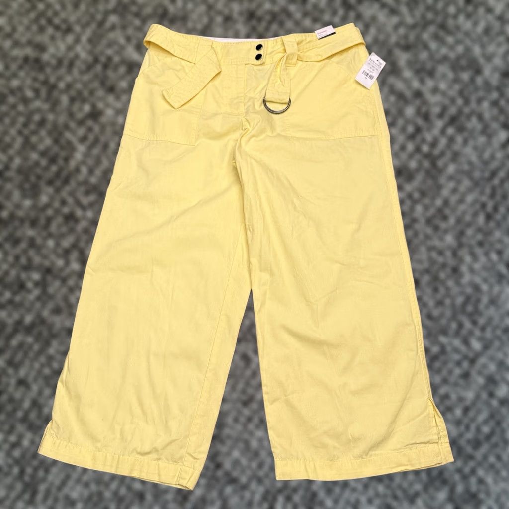 Vintage New York & Company Capri Pants Womens 10 Yellow Belted Flat Front Cotton Straight Leg 23.5 Inseam Regular Fit Summer Spring Fall Casual Size 32" / US 10 / IT 46 - 1 Thumbnail