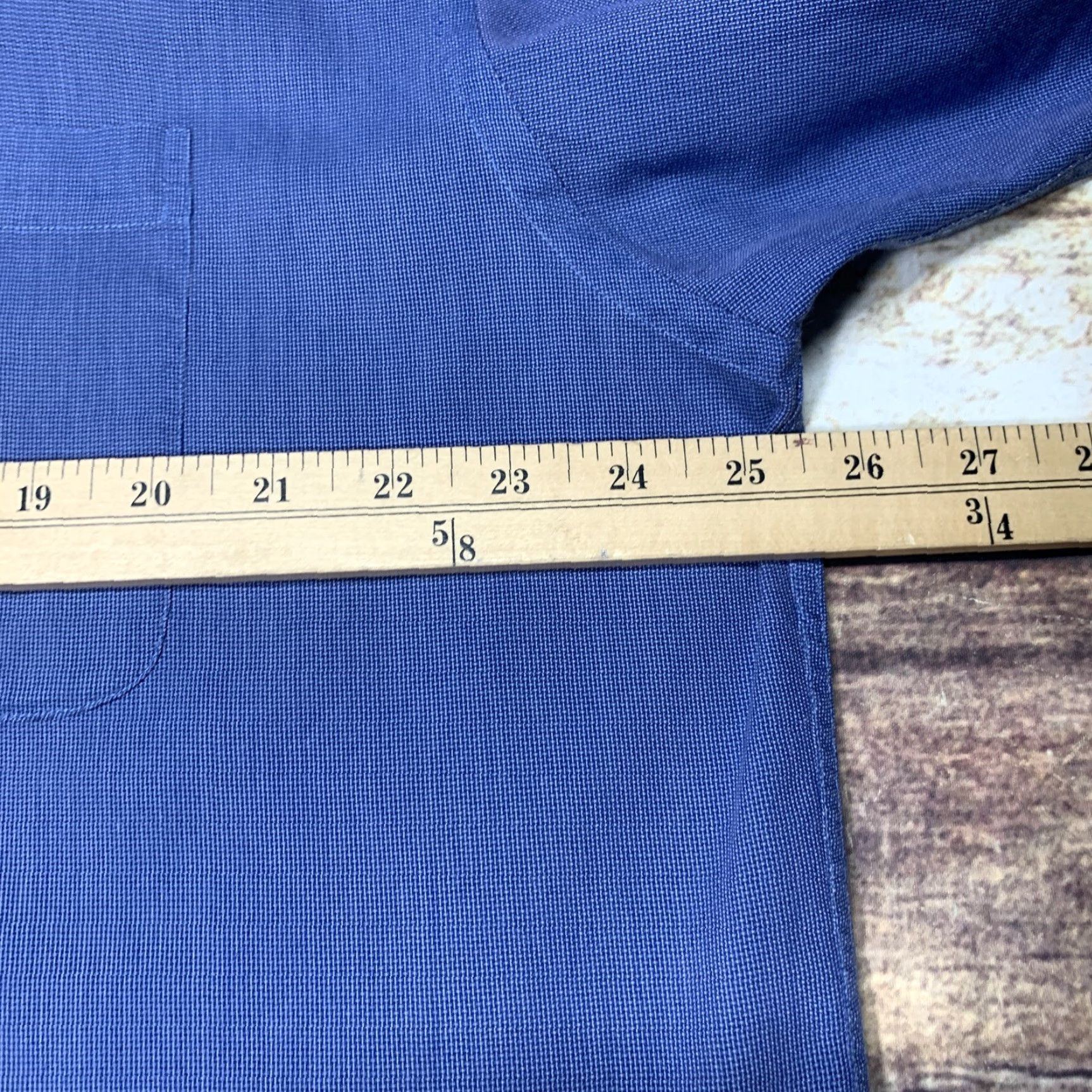 Liz Claiborne Claiborne Shirt Mens XL Long Sleeve Button-Up Blue Casual Dress Neck 17" Size US XL / EU 56 / 4 - 3 Thumbnail