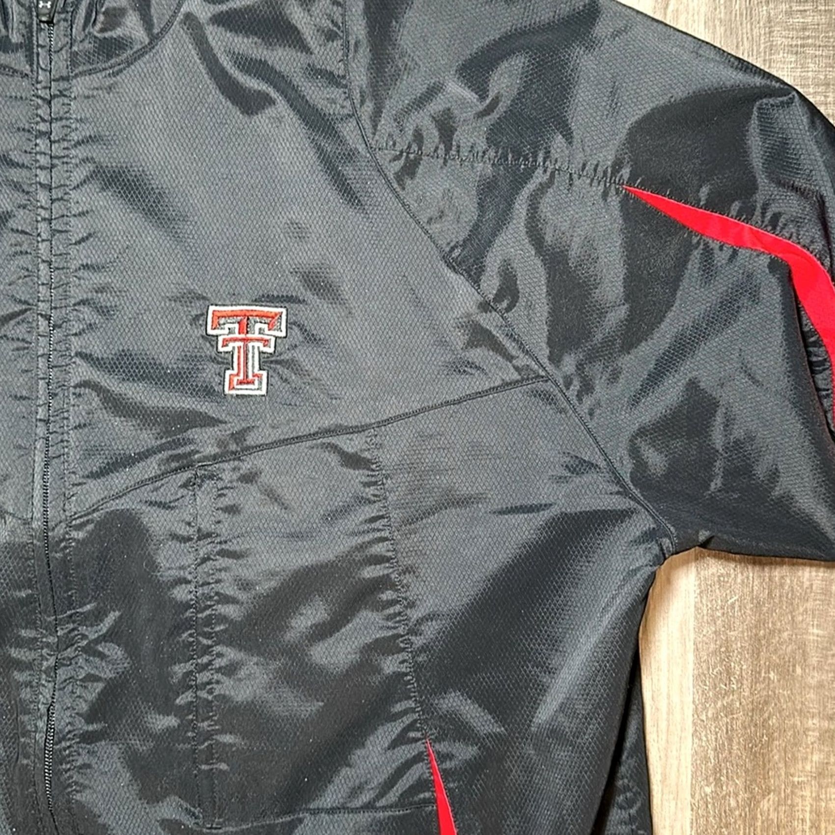 Under Armour VINTAGE Under Armour Texas Tech Red Raiders Undeniable Light Performance Jacket M Black Jacket Men Medium Size US M / EU 48-50 / 2 - 6 Thumbnail