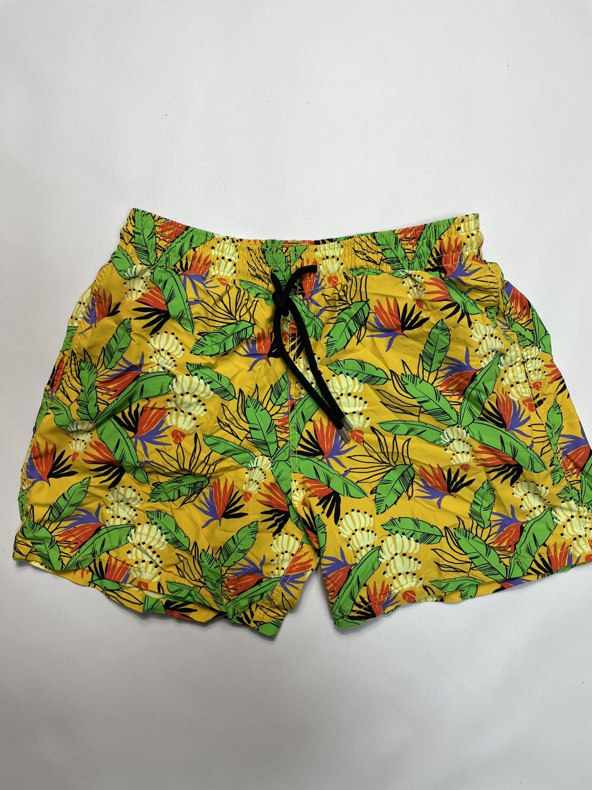 Vilebrequin Vilebrequin Yellow Tropical Floral Print Swim Trunks Size M Size US 32 / EU 48 - 2 Thumbnail